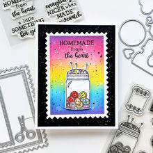 गैलरी व्यूवर में इमेज लोड करें, Catherine Pooler - Dies - A Cut Above. The A Cut Above Dies is a pinking cut edge frame die with layers and a little sewn tag die. The tiny snips are just the cutest addition! Available at Embellish Away located in Bowmanville Ontario Canada. Eaxample by brand ambassador.