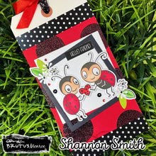 Load image into Gallery viewer, Brutus Monroe - Embossing Powder - Raven. Card design by Shannon Smith for Brutus Monroe. Available at Embellish Away located in Bowmanville Ontario Canada.