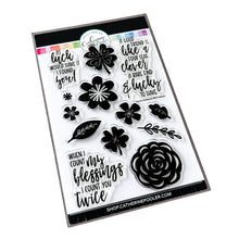 Cargar imagen en el visor de la galería, Catherine Pooler - Stamp & Dies Set - Clovers & Blooms. It's looking to be a lucky year! The Clovers & Blooms Stamp Set is an adorable floral set featuring a few shamrocks to mix in. Available at Embellish Away located in Bowmanville Ontario Canada.