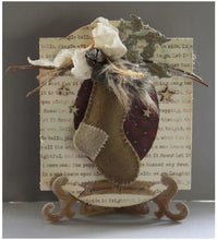 Cargar imagen en el visor de la galería, Marianne Design - Craftables Die - Stocking. Craftable Die Stocking. Use this stocking die to create a beautiful stocking card which can be accented with the small snowflake and heart die. The sizes are: Stocking 1 x 3 Snowflake and Heart 1 x 1 in. Available at Embellish Away located in Bowmanville Ontario Canada. Card by brand ambassador.