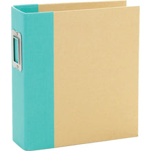 Charger l'image dans la galerie, Simple Stories - Sn@p! Binder 6X8 - Teal. This binder includes a variety of pages, pockets, and dividers so you can easily create a personalized album. The binder itself measures 8-3/4x8-3/8x2 inches and holds pages up to 8x6 inches in size. Available at Embellish Away located in Bowmanville Ontario Canada.