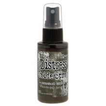 गैलरी व्यूवर में इमेज लोड करें, Tim Holtz - Distress Oxide Spray - Scorched Timber. Available at Embellish Away located in Bowmanville Ontario Canada.
