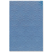 गैलरी व्यूवर में इमेज लोड करें, Sizzix - Multi-Level Textured Impressions Embossing Folder -  By Lisa Jones -  Snowflake Sparkle. Snowflake Sparkle by Lisa Jones, is a Multi-Level Embossing Folder which is perfect for creating an embossed snowflake motif on festive papercrafts. Available at Embellish Away located in Bowmanville Ontario Canada. Example by brand ambassador.
