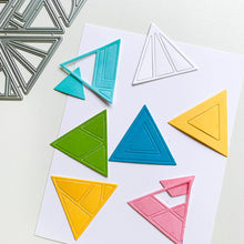 Cargar imagen en el visor de la galería, Catherine Pooler - Dies - Mosaic Tile. Add a patterned triangle die or three to your next card with the Mosaic Tile Dies. This set of 8 geometric dies will bring a pop of interest to your card and can be layered over blended backgrounds or inlaid with patterned papers. Try them with our Sketchbook Patterned Paper. Available at Embellish Away located in Bowmanville Ontario Canada.
