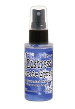 गैलरी व्यूवर में इमेज लोड करें, Tim Holtz - Distress Oxide Spray. Creates oxidized effects when sprayed with water. Use for quick and easy ink coverage on porous surfaces. Spray through stencils, layer colors, spritz with water and watch the color mix and blend.  Available at Embellish Away located in Bowmanville Ontario Canada. Blueprint Sketch
