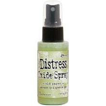 गैलरी व्यूवर में इमेज लोड करें, Tim Holtz - Distress Oxide Spray. Creates oxidized effects when sprayed with water. Use for quick and easy ink coverage on porous surfaces. Spray through stencils, layer colors, spritz with water and watch the color mix and blend.  Available at Embellish Away located in Bowmanville Ontario Canada. Old Paper
