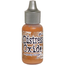 गैलरी व्यूवर में इमेज लोड करें, Tim Holtz-Ranger Distress Oxides Reinkers. This water-reactive dye and pigment ink fusion creates an oxidized effect when sprayed with water. Use to re-ink Distress Oxide Ink Pads (sold separately). Available at Embellish Away located in Bowmanville Ontario Canada. Rusty Hinge
