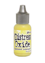 गैलरी व्यूवर में इमेज लोड करें, Tim Holtz-Ranger Distress Oxides Reinkers. This water-reactive dye and pigment ink fusion creates an oxidized effect when sprayed with water. Use to re-ink Distress Oxide Ink Pads (sold separately). Available at Embellish Away located in Bowmanville Ontario Canada. Squeezed Lemonade
