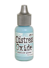 गैलरी व्यूवर में इमेज लोड करें, Tim Holtz-Ranger Distress Oxides Reinkers. This water-reactive dye and pigment ink fusion creates an oxidized effect when sprayed with water. Use to re-ink Distress Oxide Ink Pads (sold separately). Available at Embellish Away located in Bowmanville Ontario Canada. Tumbled Glass
