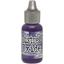 गैलरी व्यूवर में इमेज लोड करें, Tim Holtz-Ranger Distress Oxides Reinkers. This water-reactive dye and pigment ink fusion creates an oxidized effect when sprayed with water. Use to re-ink Distress Oxide Ink Pads (sold separately). Available at Embellish Away located in Bowmanville Ontario Canada. Villainous Potion
